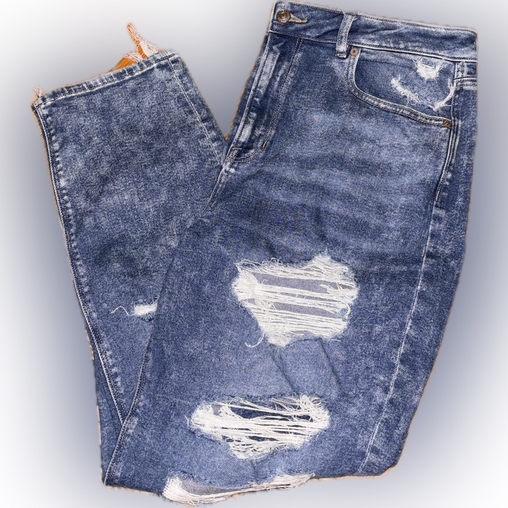 American Eagle 🦅 Distressed Denim Jeans 👖